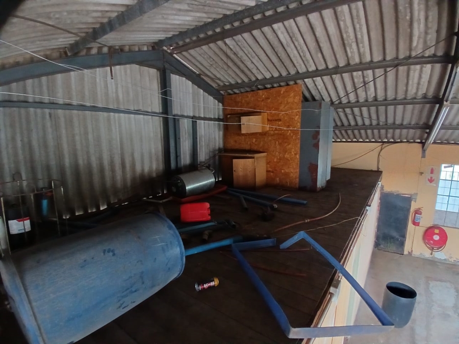  Bedroom Property for Sale in Cape Road Industrial Eastern Cape
